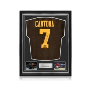 Cantona maillot noir signé